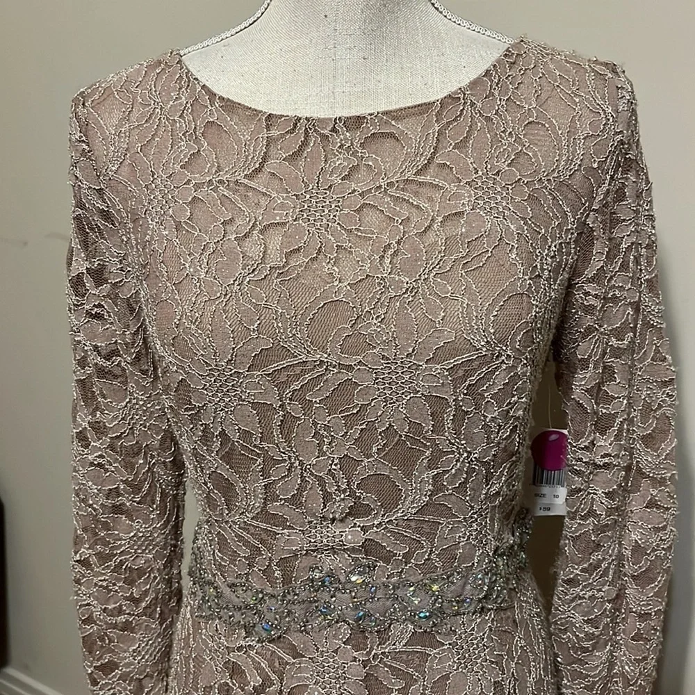 Jackie Jon beige lace cocktail dress . Sz 10